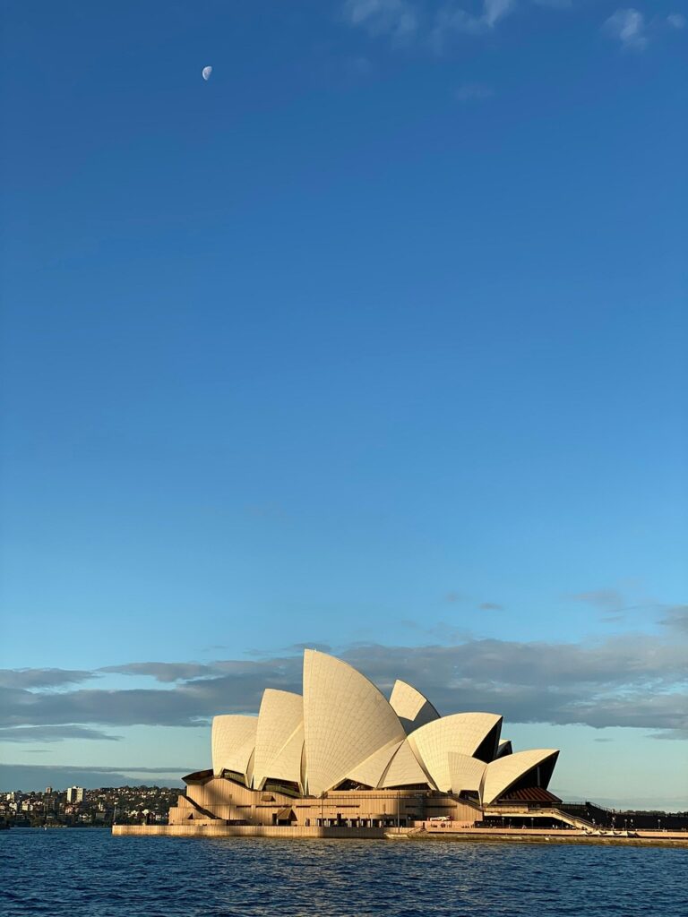 Living and working in Sydney:  Opportunity and lifestyle in one of the world’s great cities